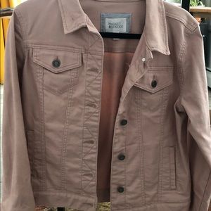 Market & Spruce - Super cute -Boyfriend jean jacket.  Size Medium- light pink -